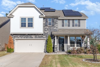 937 Golden Plum Ln, Zebulon, NC 27597