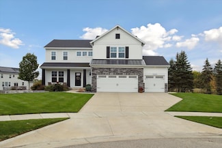 3860 Macey Dr NW, Grand Rapids, MI 49534