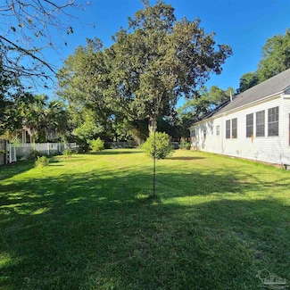 900 blk E Moreno St, Pensacola, FL 32503