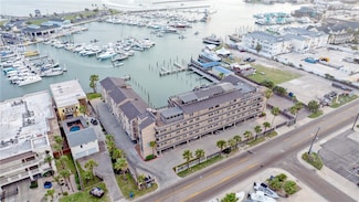 200 W Cotter Ave Unit B3, Port Aransas, TX 78373