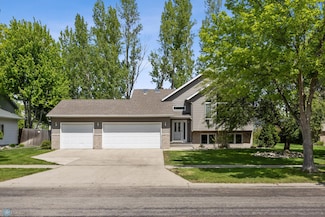 2617 38 1 2 Ave S, Fargo, ND 58104