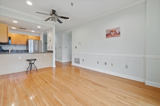84 Adams St Unit 5C, Hoboken, NJ 07030