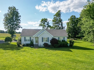 783 Galen Rd, Lafayette, TN 37083
