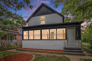 1702 Charles Ave, Kalamazoo, MI 49048