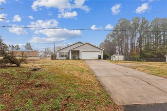 3209 Dobbins Bridge Rd, Anderson, SC 29626