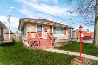 2737 173rd St, Hammond, IN 46323