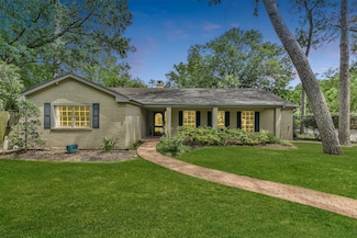12431 Broken Bough Dr, Houston, TX 77024