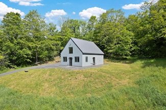1794 Loop Rd, Northfield, VT 05663