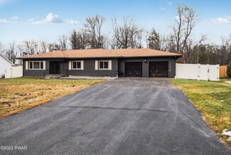 103 Shady Dr, Roaring Brook Township, PA 18444