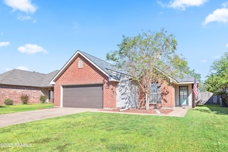 144 Wild Rose Ln, Youngsville, LA 70592