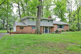 6653 Merwin Rd, Columbus, OH 43235