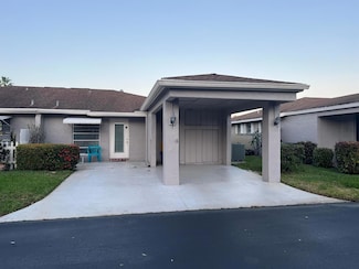 6805 Moonlit Dr, Delray Beach, FL 33446