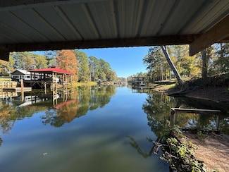 225 Primrose Ln, Hemphill, TX 75948