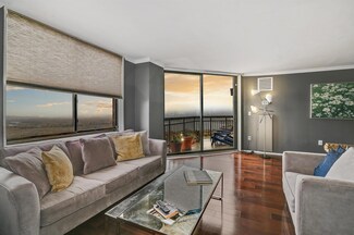 2538 Harmon Cove Tower, Secaucus, NJ 07094