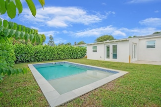 340 Summa St, West Palm Beach, FL 33405