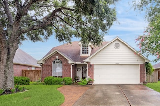 2814 Rolling Fog Dr, Friendswood, TX 77546