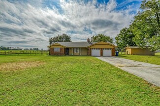 6900 Bryant Rd, Lexington, OK 73051