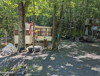 237 Shohola Pkwy, Shohola, PA 18458
