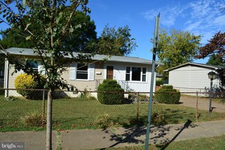 1907 Howard Ave, Fredericksburg, VA 22401