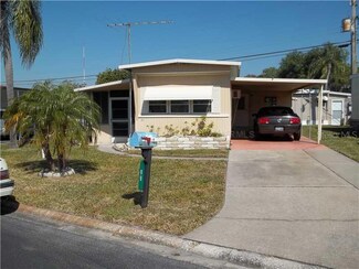 99 Lakeview Dr, Palmetto, FL 34221