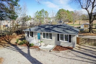 1001 S Hollybrook Rd, Wendell, NC 27591