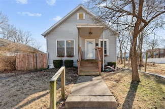6624 Chamberlain Ave, Saint Louis, MO 63130