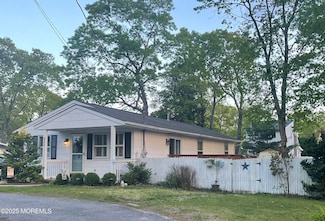 931 Cypress Ave, Brick, NJ 08723
