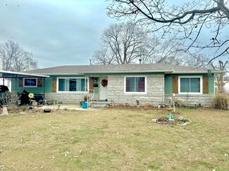 819 Southeast Blvd, Neosho, MO 64850