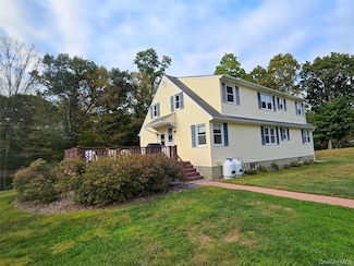 202 Peekskill Hollow Rd Unit 2, Putnam Valley, NY 10579