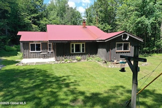 469 Military Rd, Northville, NY 12134