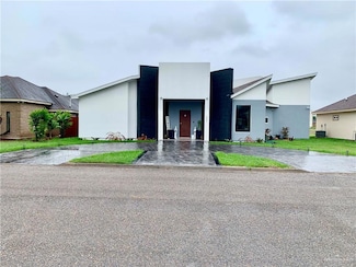 800 New Orleans Cir, Pharr, TX 78577