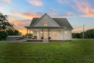 5050 Wills Rd, Cross Plains, TN 37049