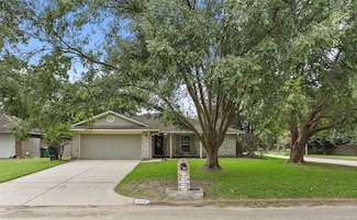 2410 Clear Ridge Dr, Kingwood, TX 77339