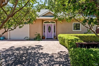 350 N Barnes St, Ukiah, CA 95482