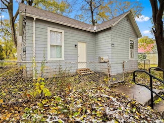 1509 S Western Ave, Peoria, IL 61605