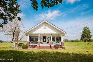 2330 Rocky Hock Rd, Edenton, NC 27932