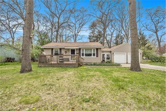 1279 Poulson Rd, Muskegon, MI 49445