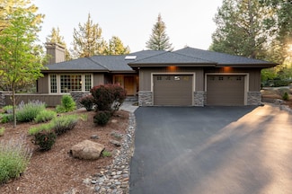 3013 NW Melville Dr, Bend, OR 97701