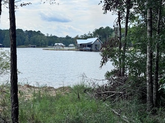 218 Ella Point, Lumberton, MS 39455