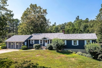 150 Williams St, Londonderry, VT 05148