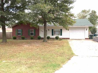 305 Harris Ave, Monette, AR 72447