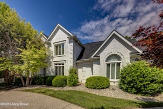 709 Oxmoor Woods Pkwy, Louisville, KY 40222