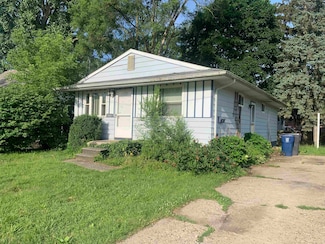 2521 Wisner St, Flint, MI 48504