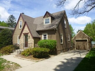 1664 Capital Ave, Madison, WI 53705