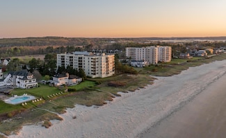 215 E Grand Ave Unit 210, Old Orchard Beach, ME 04064