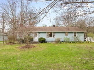 11960 Freshley Ave NE, Alliance, OH 44601