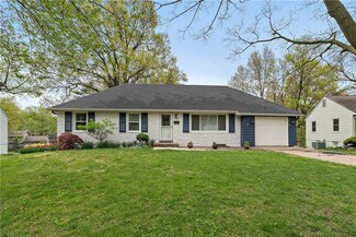 8725 Conser St, Overland Park, KS 66212
