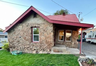928 N 8th St, Lakeview, OR 97630