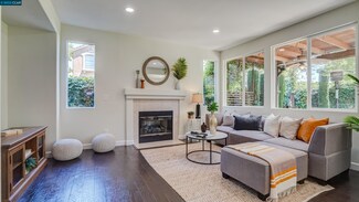5347 W Chesterfield Cir, Dublin, CA 94568