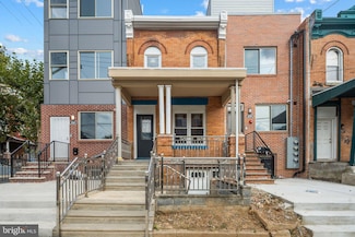 3261 N 13th St, Philadelphia, PA 19140